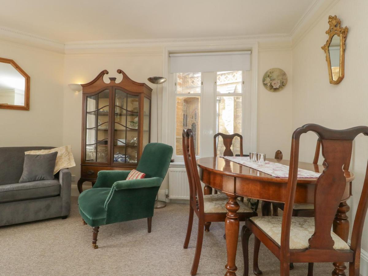 1 Abbey Court Διαμέρισμα Sherborne  Εξωτερικό φωτογραφία